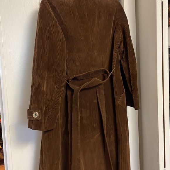 Showstopping long corduroy trench from the 70s - Picture 3 of 6